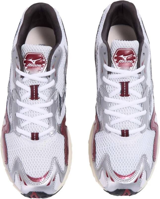 Mizuno Bordeaux Sneakers met Burgundy Accents