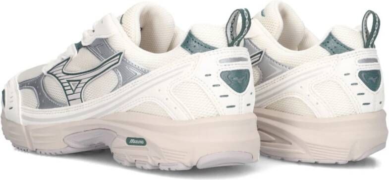 Mizuno Chunky Sole Low Top Sneakers