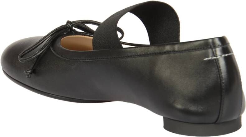 MM6 Maison Margiela Platte schoenen voor vrouwen Black Dames