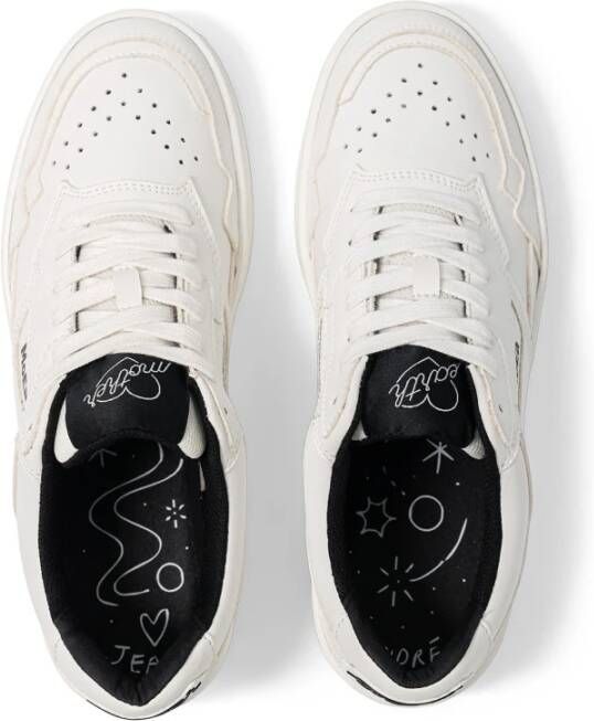 MoEa Sneakers White Dames