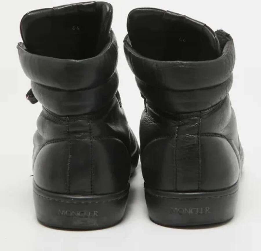 Moncler Pre-owned Leather sneakers Black Heren