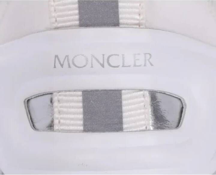 Moncler Pre-owned Leather sneakers White Dames