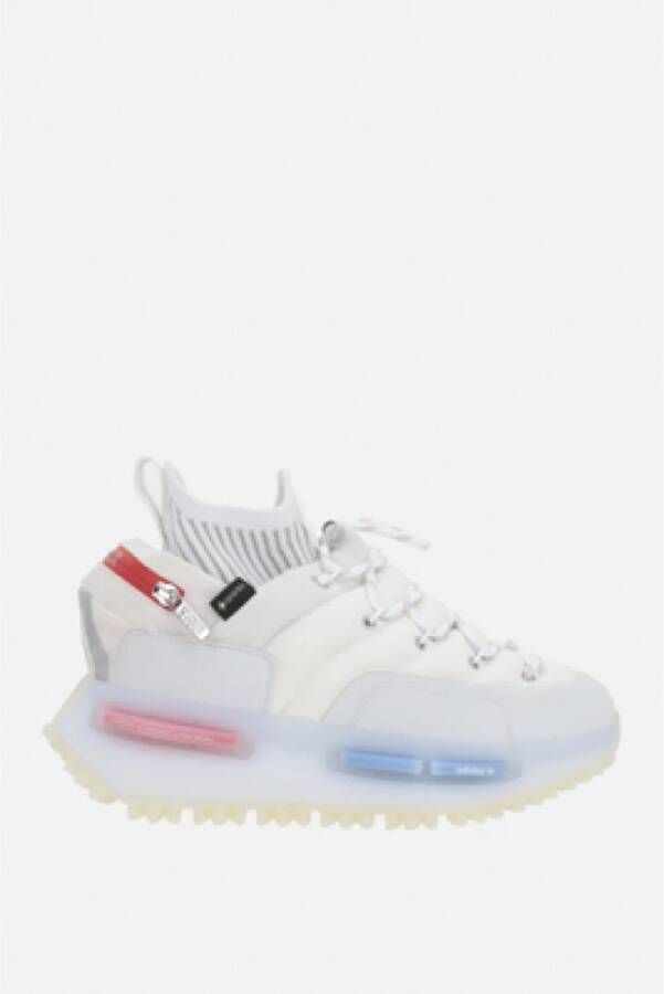 Moncler Witte lage sneakers met Gore-Tex en getextureerd rubber White Dames