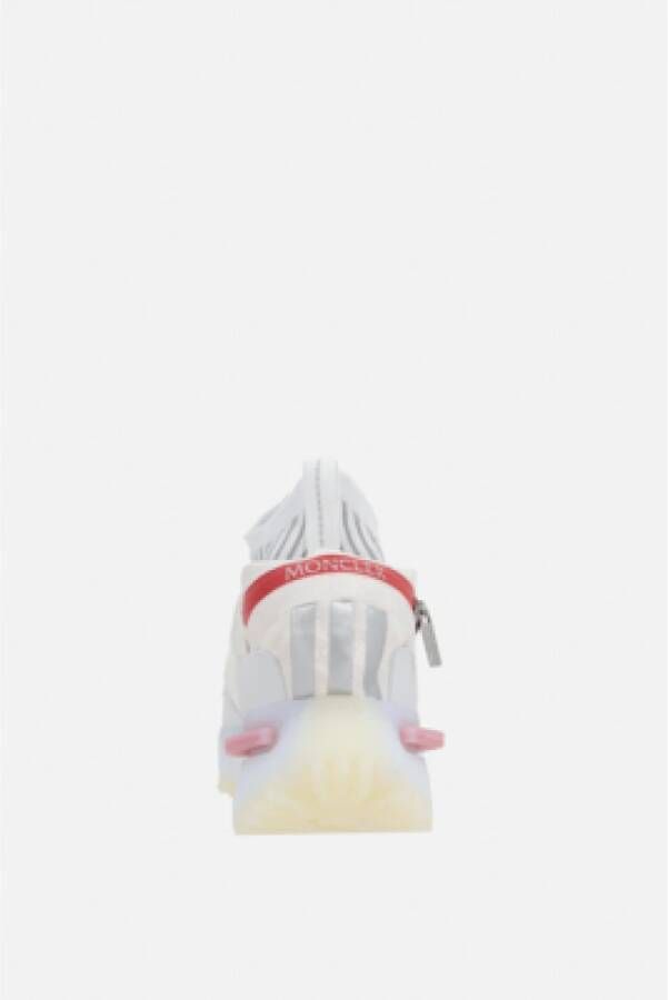 Moncler Witte lage sneakers met Gore-Tex en getextureerd rubber White Dames