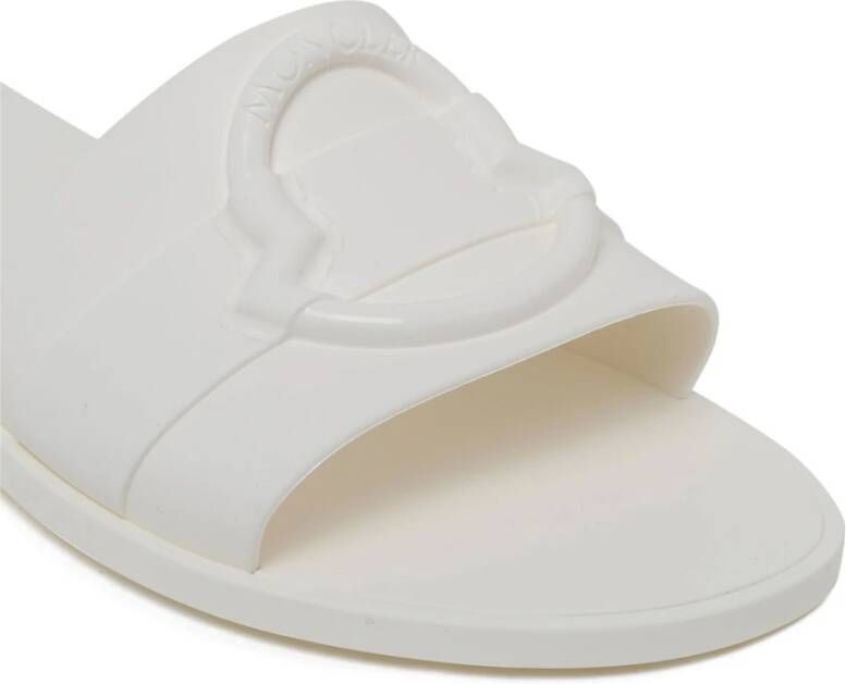 Moncler Witte Slides met 3D Logo Band Beige Dames