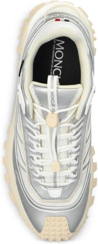 Moncler Zilveren Sneakers Trailgrip GTX Stijlvol