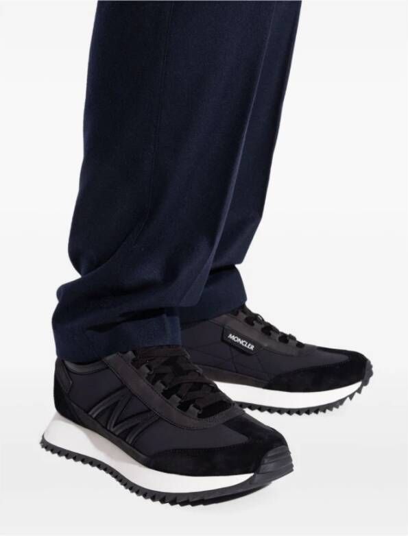 Moncler Zwarte Veterschoenen met Logo Patch