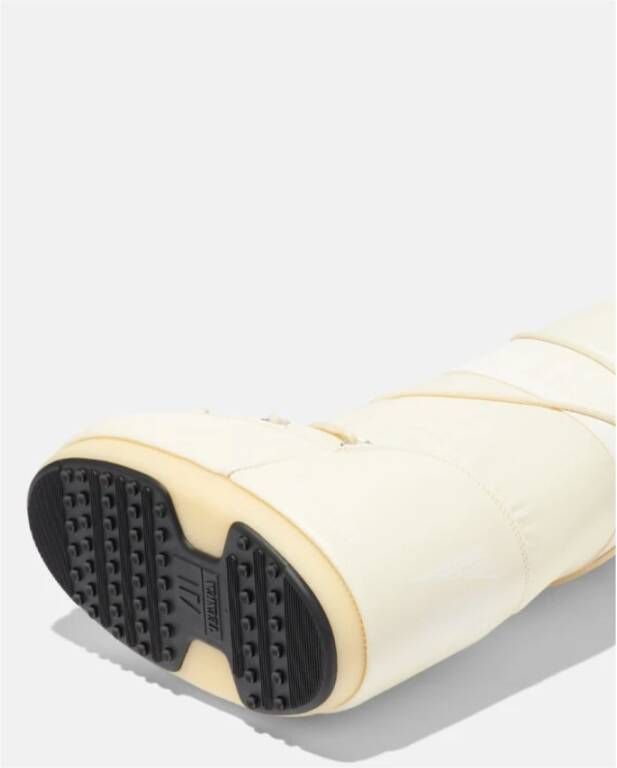 moon boot Iconische Nylon Boots in Crème Beige Dames