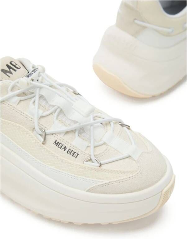 Moon Boot Witte Enkellaarzen voor koud weer