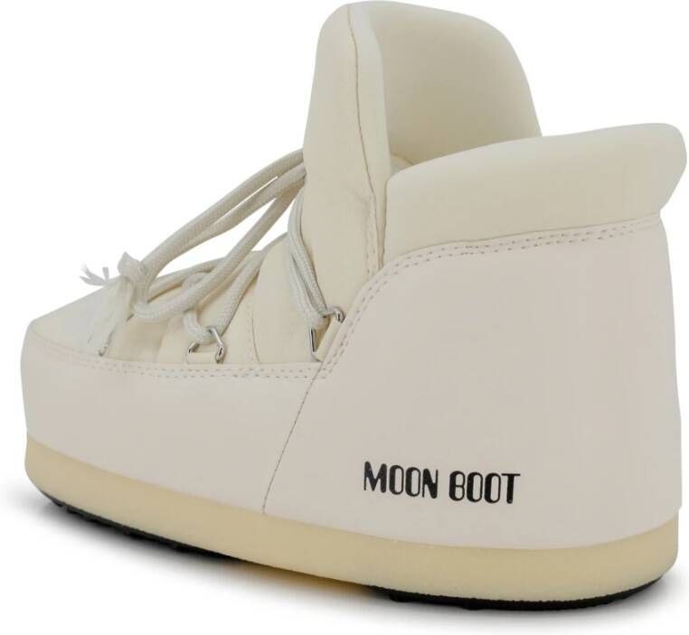 Moon Boot Witte platte schoenen met logoprint