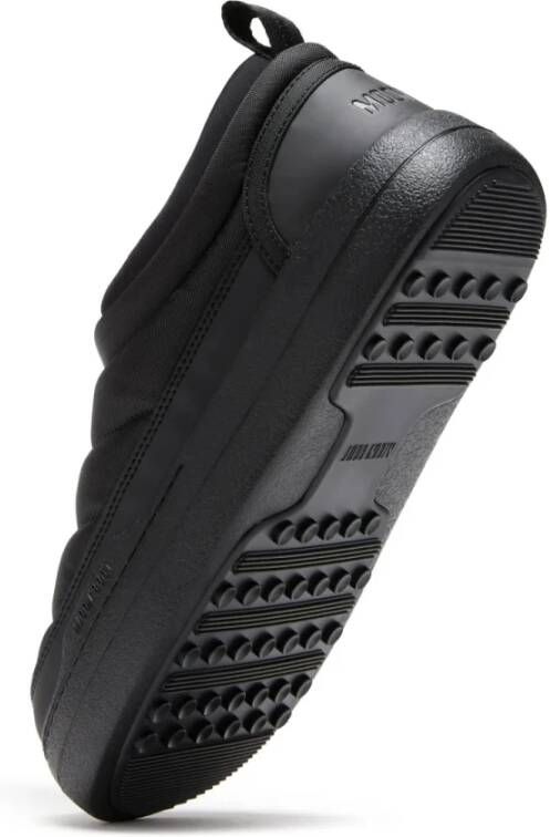 Moon Boot Zachte Nylon Slip-On Sneakers Zwart
