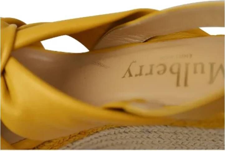 Mulberry Pre-owned Leather sandals Yellow Dames