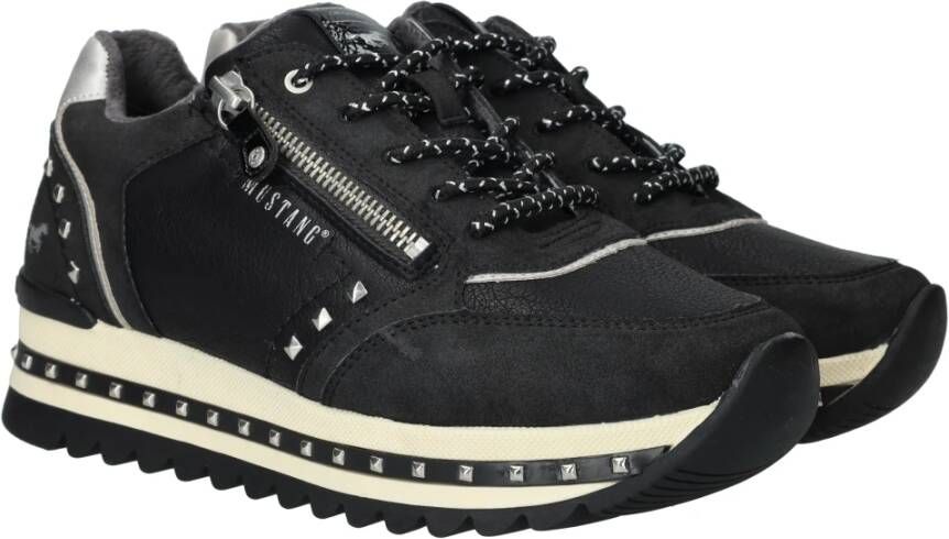 mustang Chunky Sneaker met Zilveren Studs Black Dames