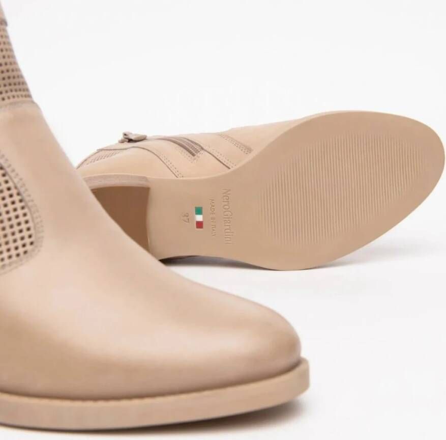 Nerogiardini Beige Leren Schoenen met Ritssluiting
