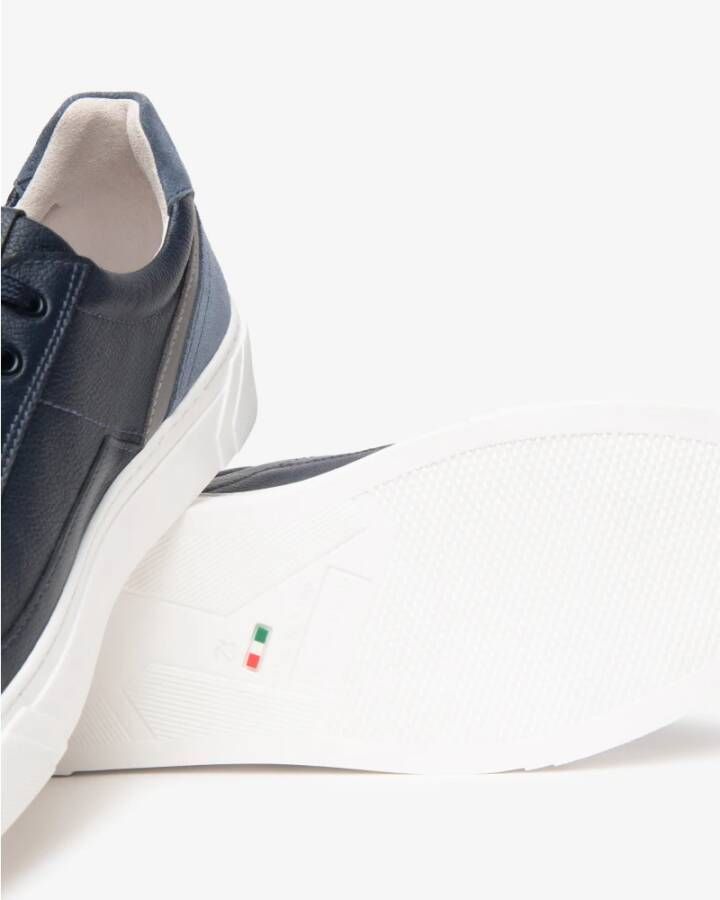 Nerogiardini Blauwe Nappa Sneakers