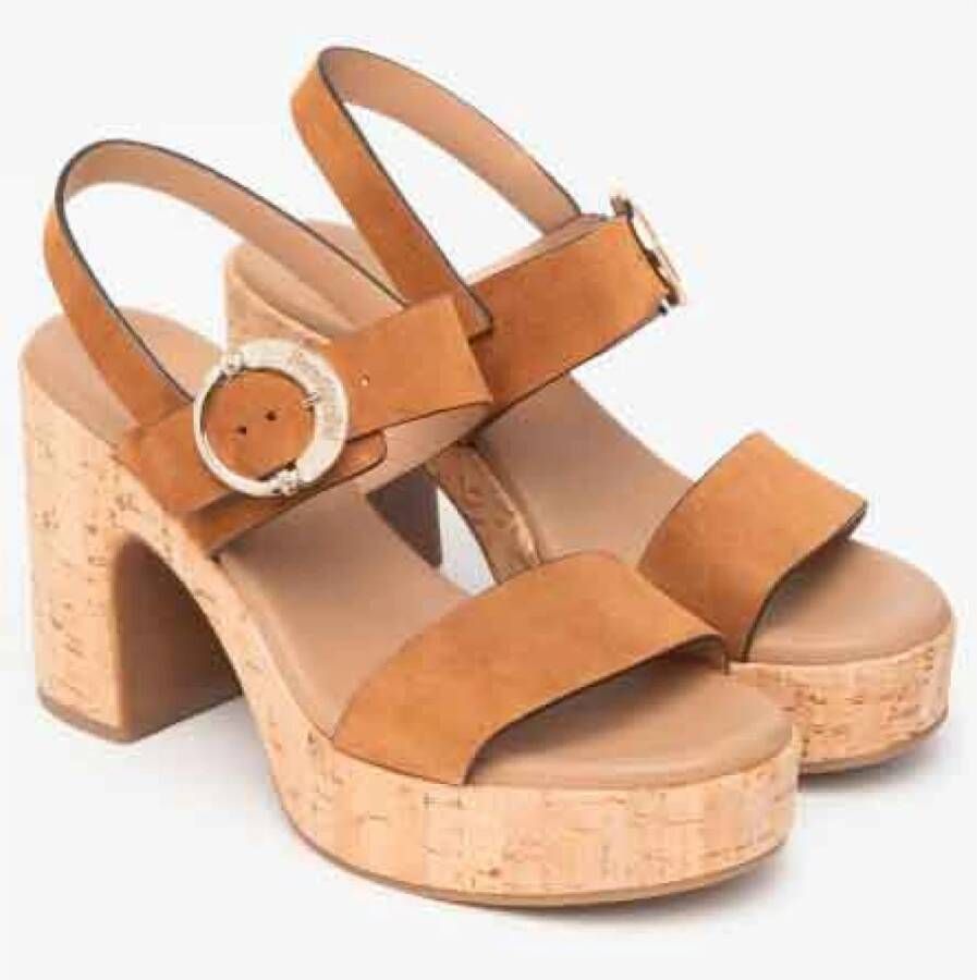 Nerogiardini Bruin Leren Sandalen Stijlvol Ontwerp Brown Dames