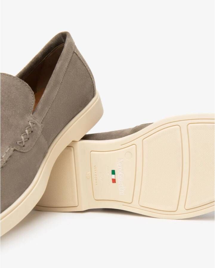 Nerogiardini Dove Grey Platte Schoenen Pantofola