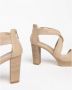 Nerogiardini Elegante leren sandalen met hak Beige Dames - Thumbnail 4