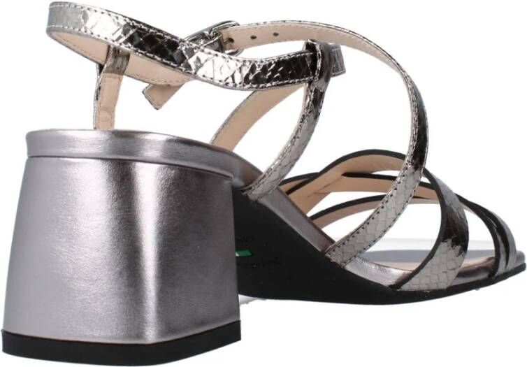 Nerogiardini Hoge hak sandalen met bandjes Gray Dames