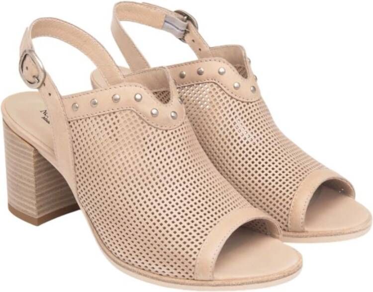 Nerogiardini Gouden Sandalen met Hoge Hakken