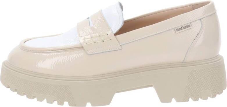 Nerogiardini Leren Dames Mocassins Beige Dames