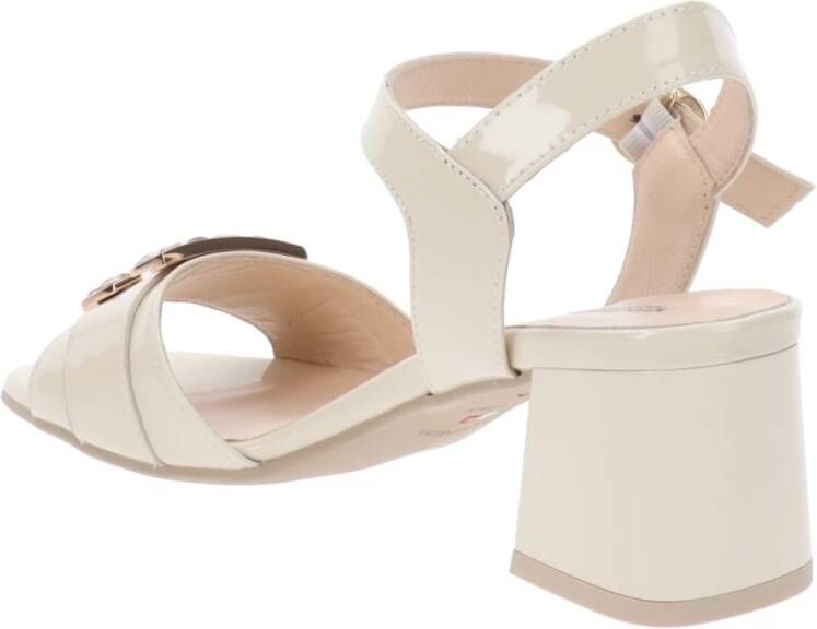 Nerogiardini Leren Gesp Sandalen Beige Dames