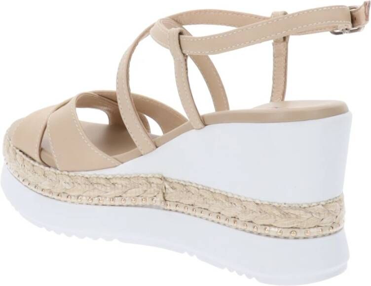 Nerogiardini Leren Gesp Sandalen Beige Dames