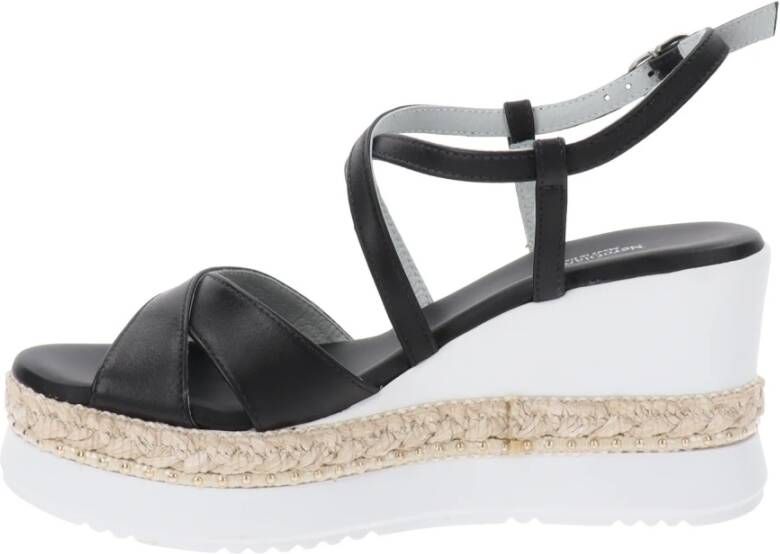 Nerogiardini Leren Gesp Sandalen Black Dames