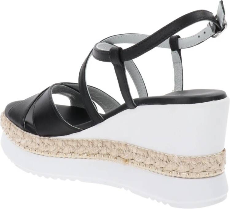 Nerogiardini Leren Gesp Sandalen Black Dames