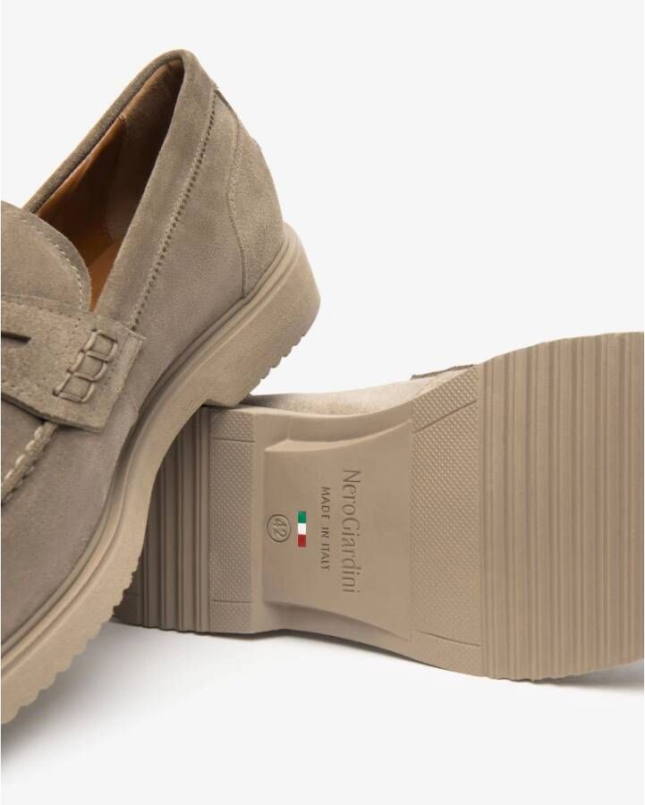 Nerogiardini Platte schoenen in Dove Grey Passante