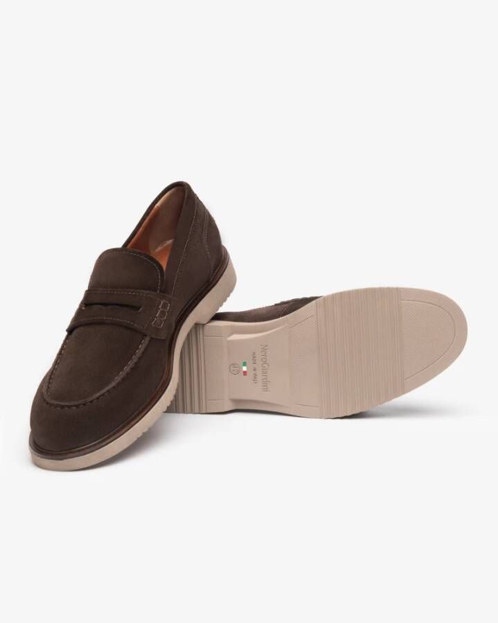 Nerogiardini Platte schoenen met Passante-detail