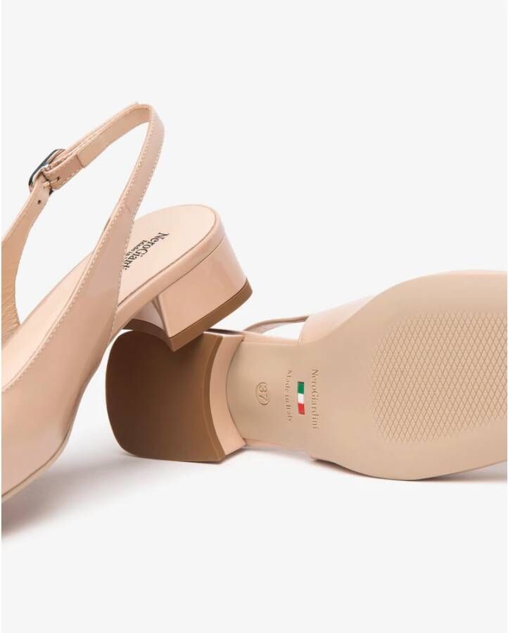 Nerogiardini Poeder Sandalen met Passante Moc