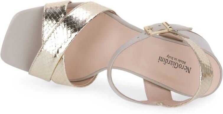 Nerogiardini Sandalen met hoge hakken Beige Dames