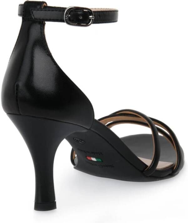 Nerogiardini Sandals Zwart Dames