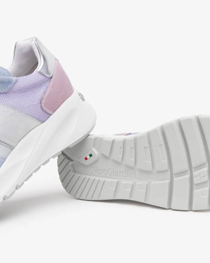 Nerogiardini Sneakers van suède en technisch materiaal