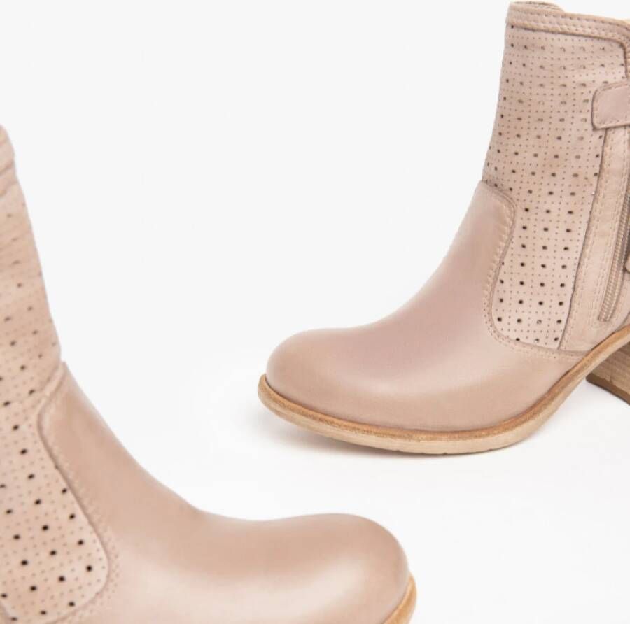 Nerogiardini Stijlvolle Italiaanse Laarzen voor Vrouwen Beige Dames