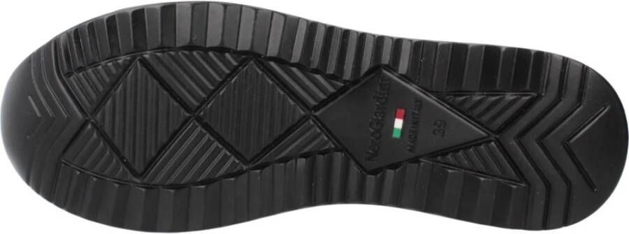 Nerogiardini Leren Sneakers voor Vrouwen Black Dames