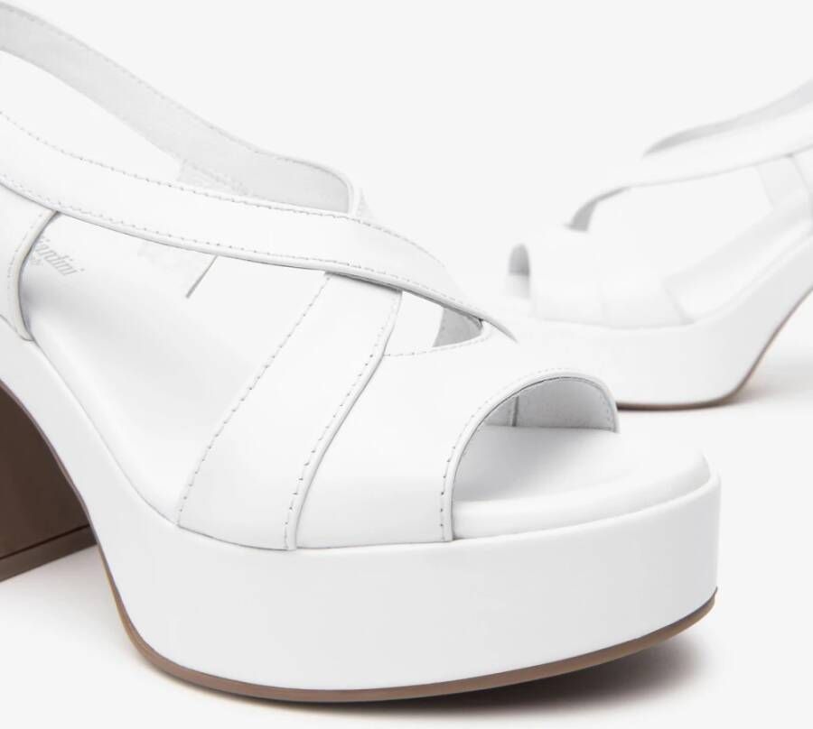 Nerogiardini Witte leren sandalen