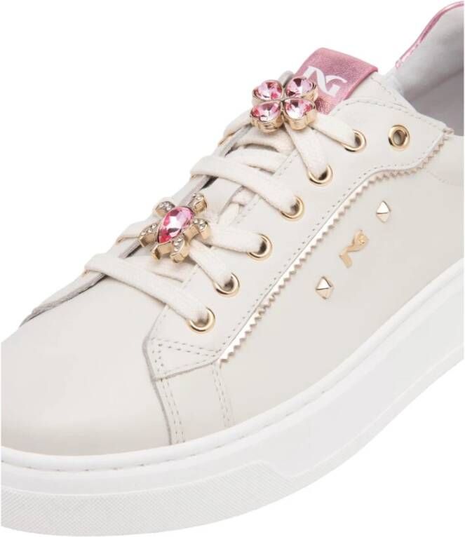 Nerogiardini Witte leren sneakers met roze metallic details