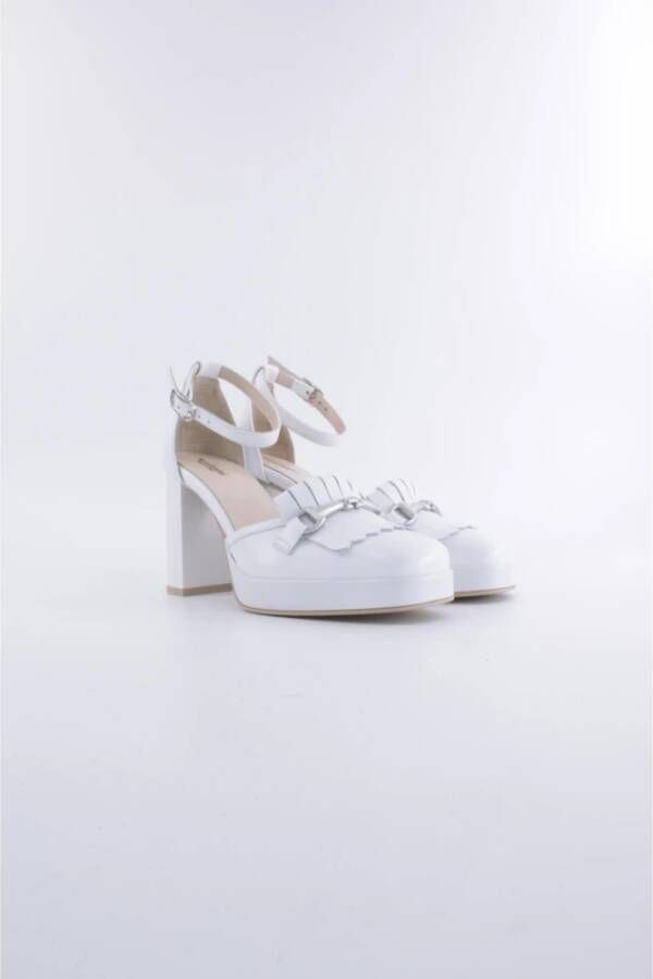 Nerogiardini Witte Sandalen voor Zomerse Outfits White Dames