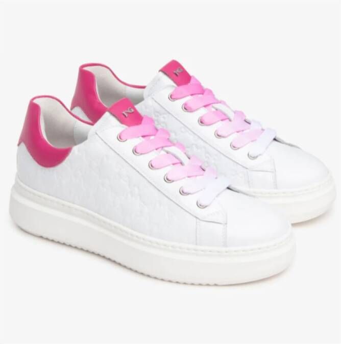 Nerogiardini Witte Sneakers E409913D Stijlvol Ontwerp Multicolor Dames