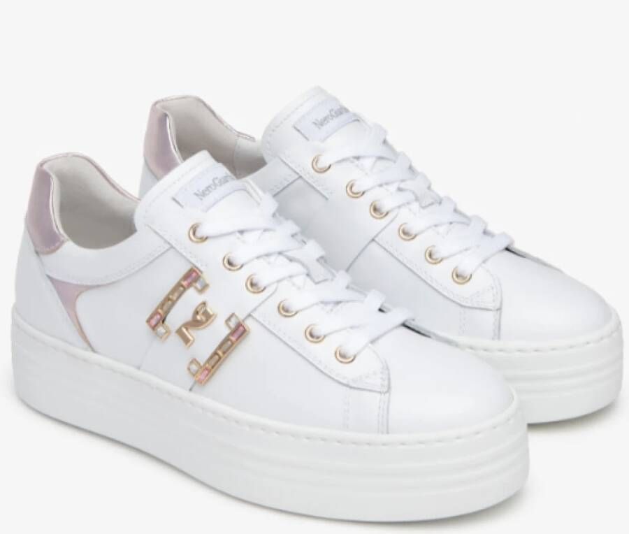 Nerogiardini Witte Sneakers E409967D Stijlvol Ontwerp White Dames