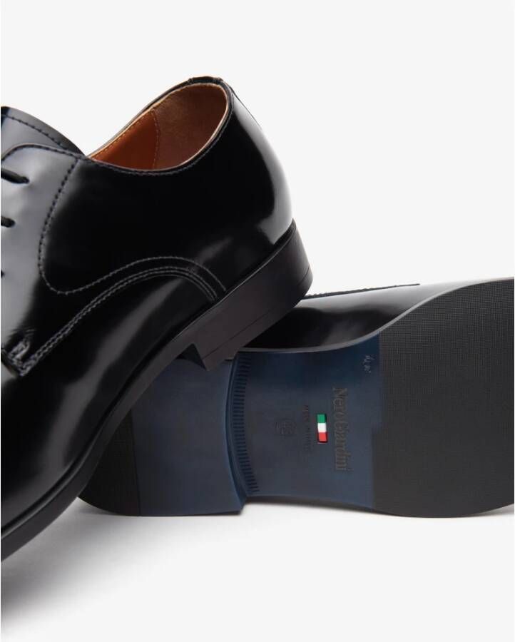 Nerogiardini Zwarte platte schoenen accessoire