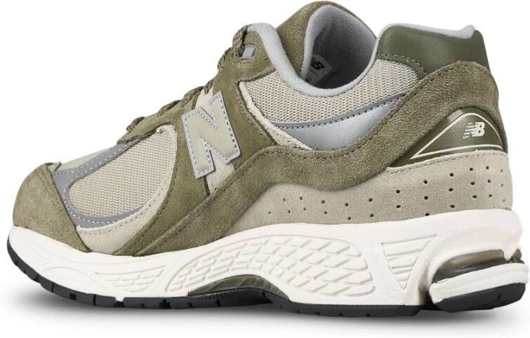 New Balance 2002R Sneakers