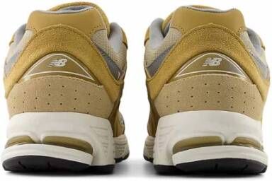 New Balance 2002R Sneakers