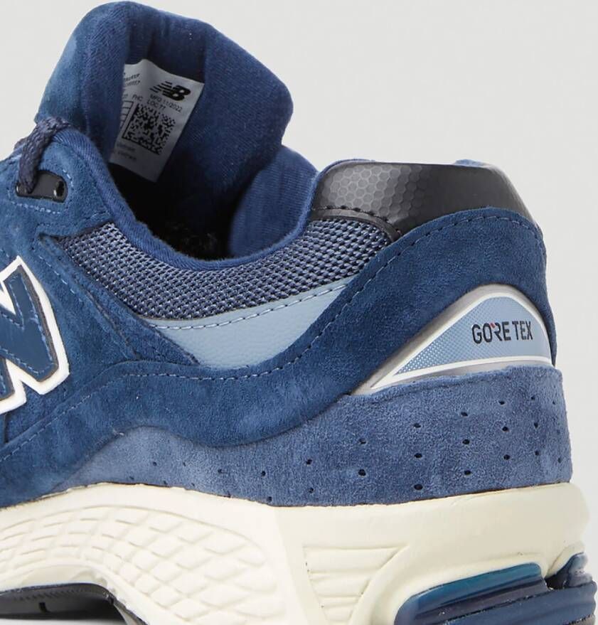 New Balance 2002R Suede Sneakers Blauw Heren