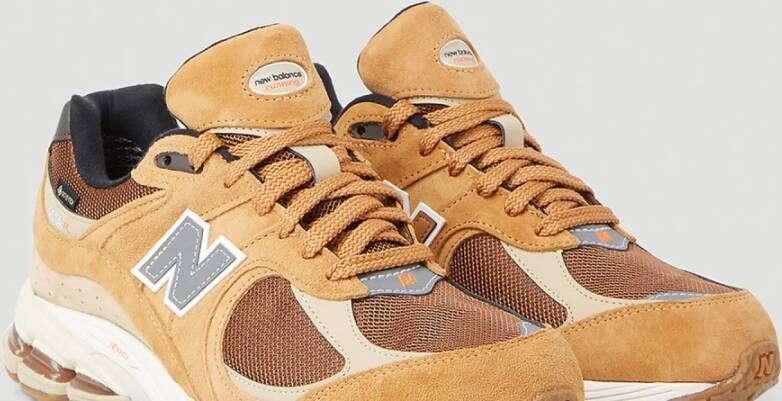 New Balance 2002R Suede Sneakers Bruin Heren