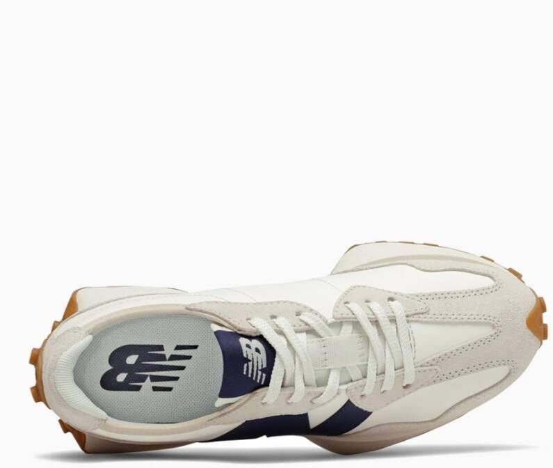 New Balance 327 Moonbeam met Outerspace Sneakers Beige Dames
