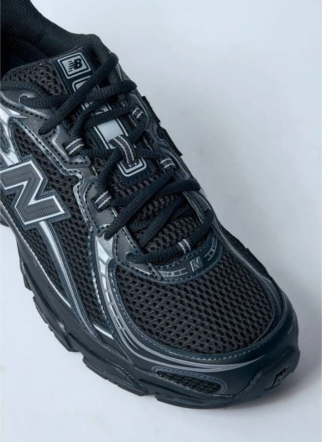 New Balance Abzorb Sneakers met Paneelconstructie Black Heren