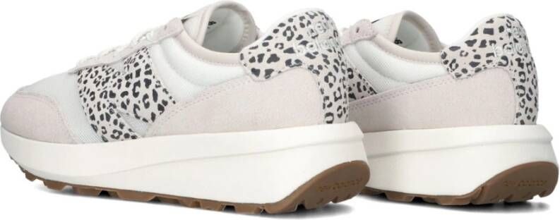 New Balance Beige Panther Print Lage Top Sneakers